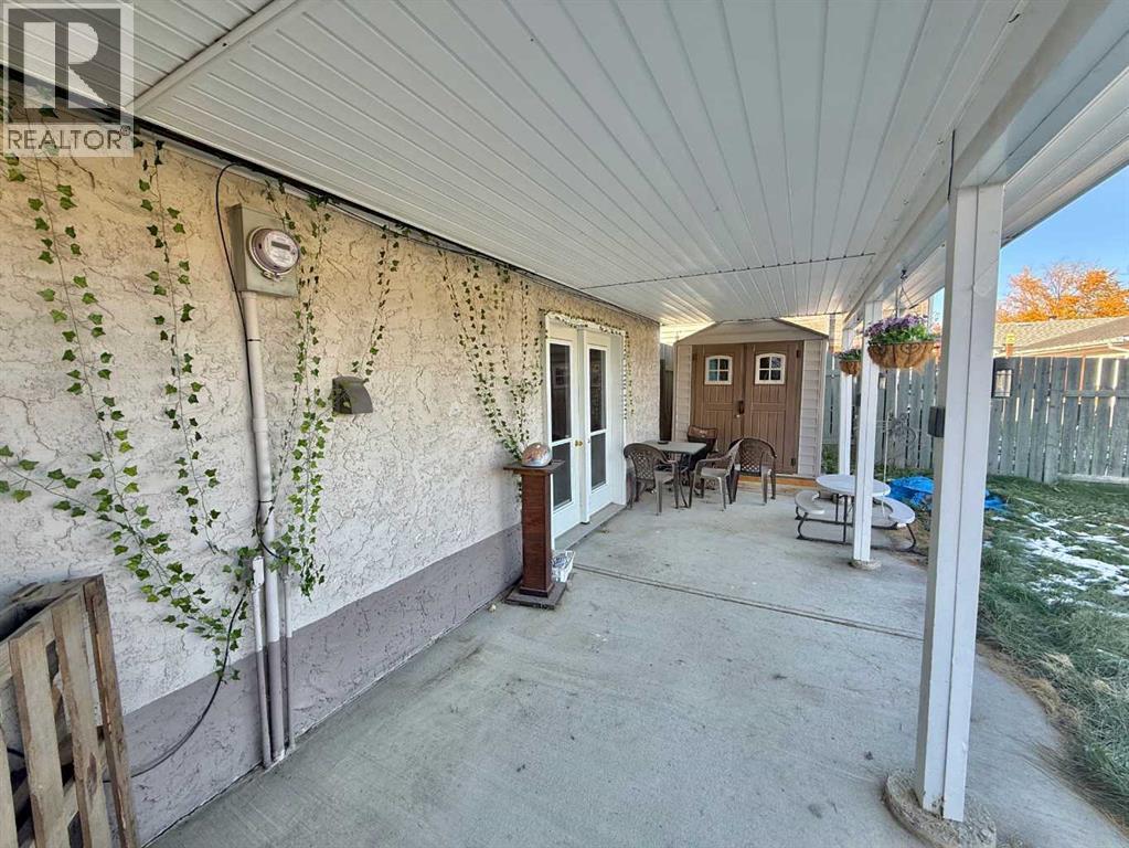 126 Maligne Drive, Hinton, Alberta  T7V 1J3 - Photo 27 - A2263506