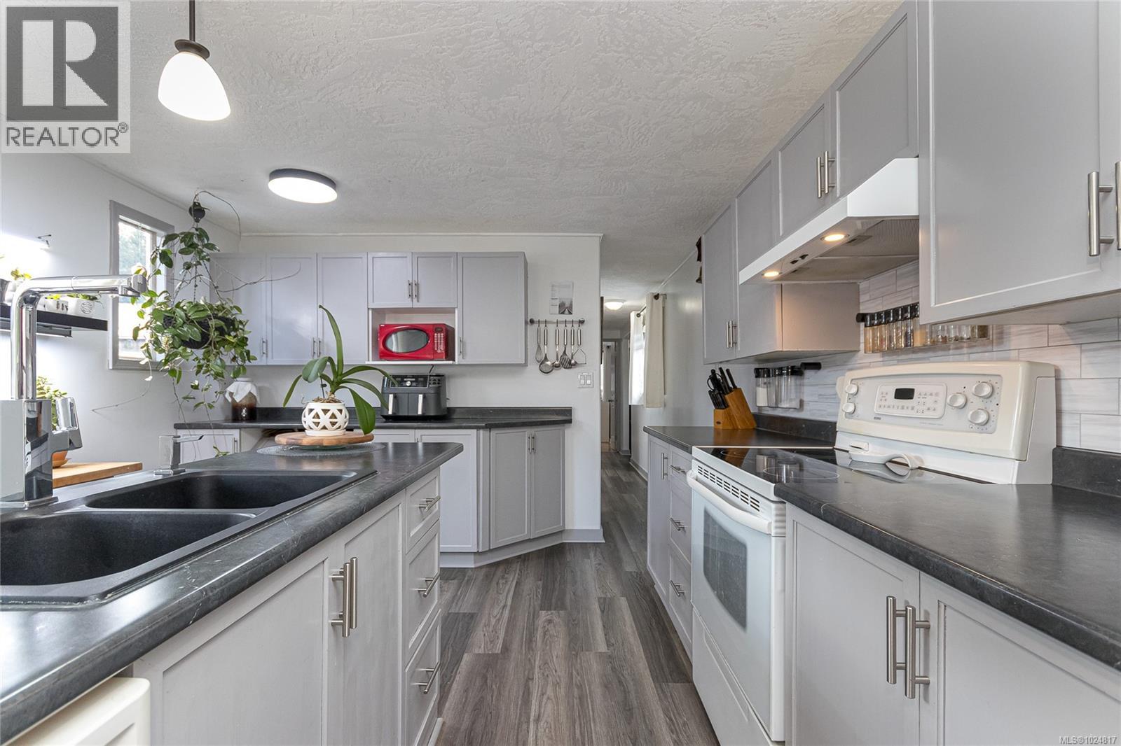 125 1120 Shawnigan-Mill Bay Rd, Mill Bay, British Columbia  V8H 1G8 - Photo 22 - 1024817