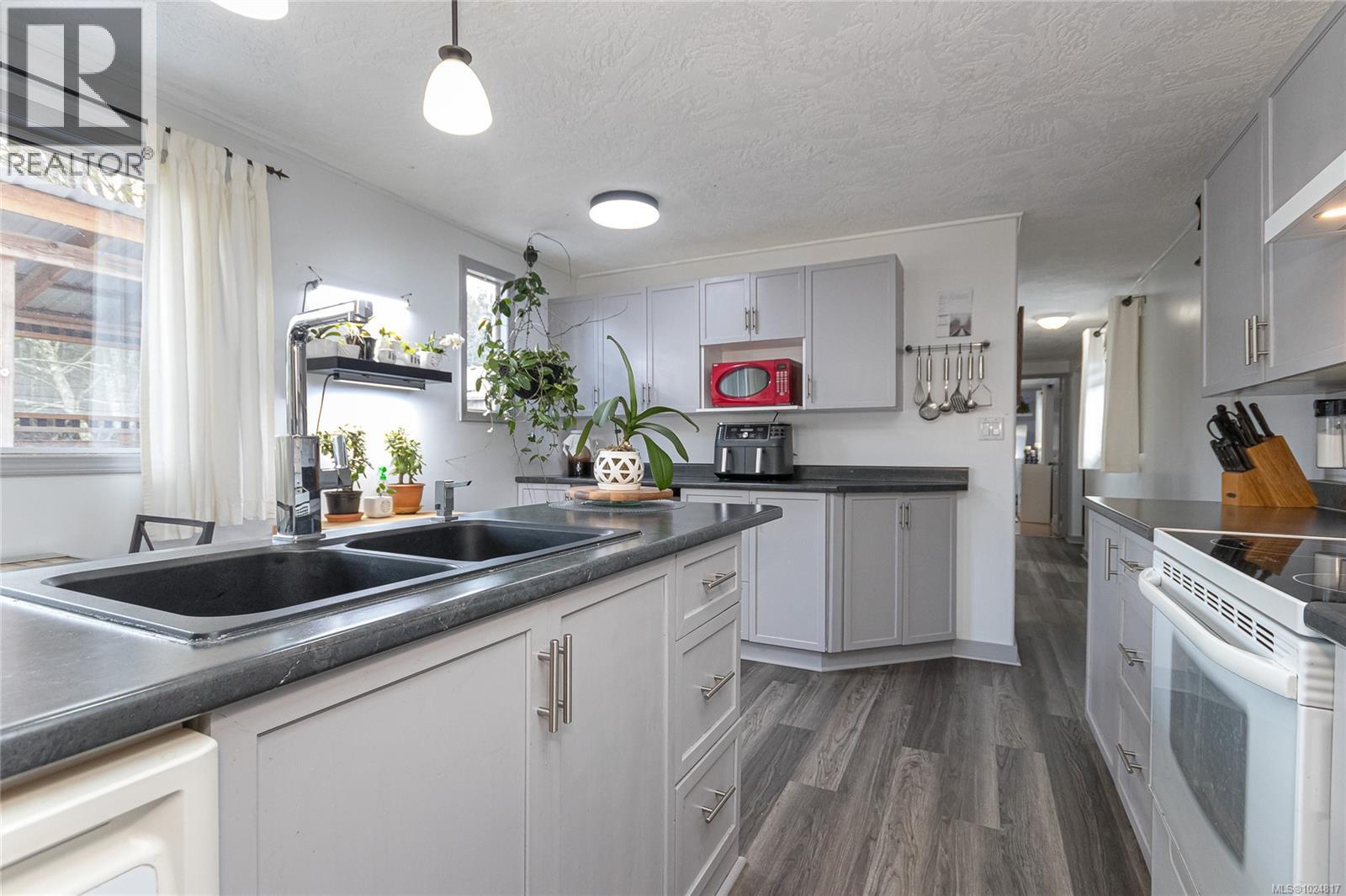 125 1120 Shawnigan-Mill Bay Rd, Mill Bay, British Columbia  V8H 1G8 - Photo 23 - 1024817