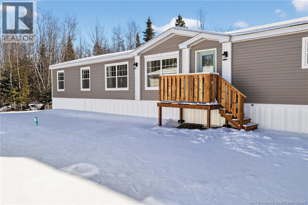 86 River East Drive, Riverview, New Brunswick  E1B 4Y3 - Photo 1 - NB133115