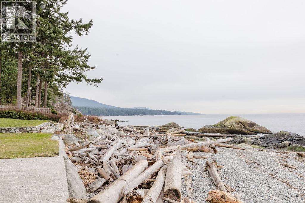 1537 Mccullough Road, Sechelt, British Columbia  V7Z 0A5 - Photo 34 - R3083899