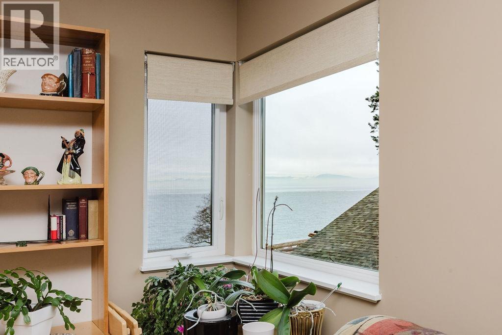 1537 Mccullough Road, Sechelt, British Columbia  V7Z 0A5 - Photo 29 - R3083899