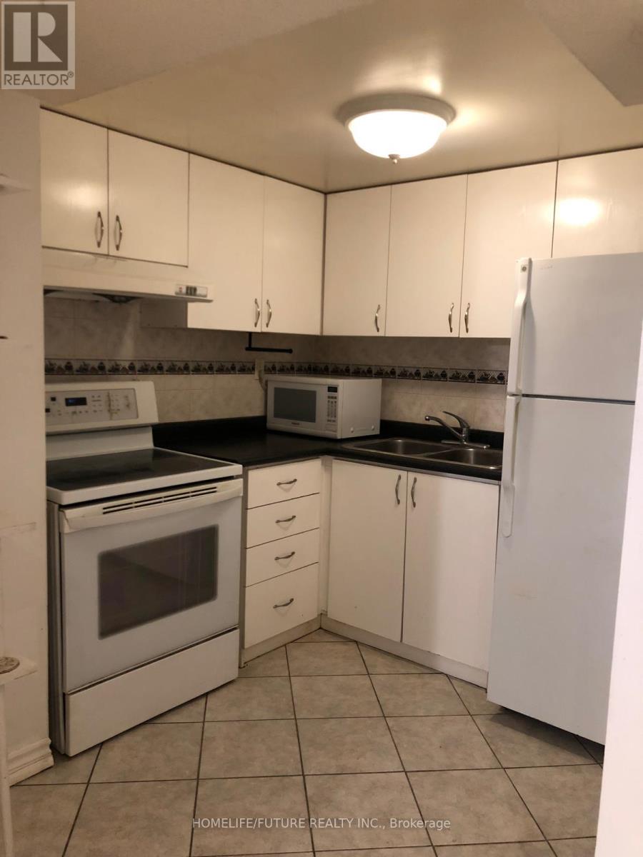 34 Neilson Park Drive, Toronto, Ontario  M1B 6A9 - Photo 3 - E12761706