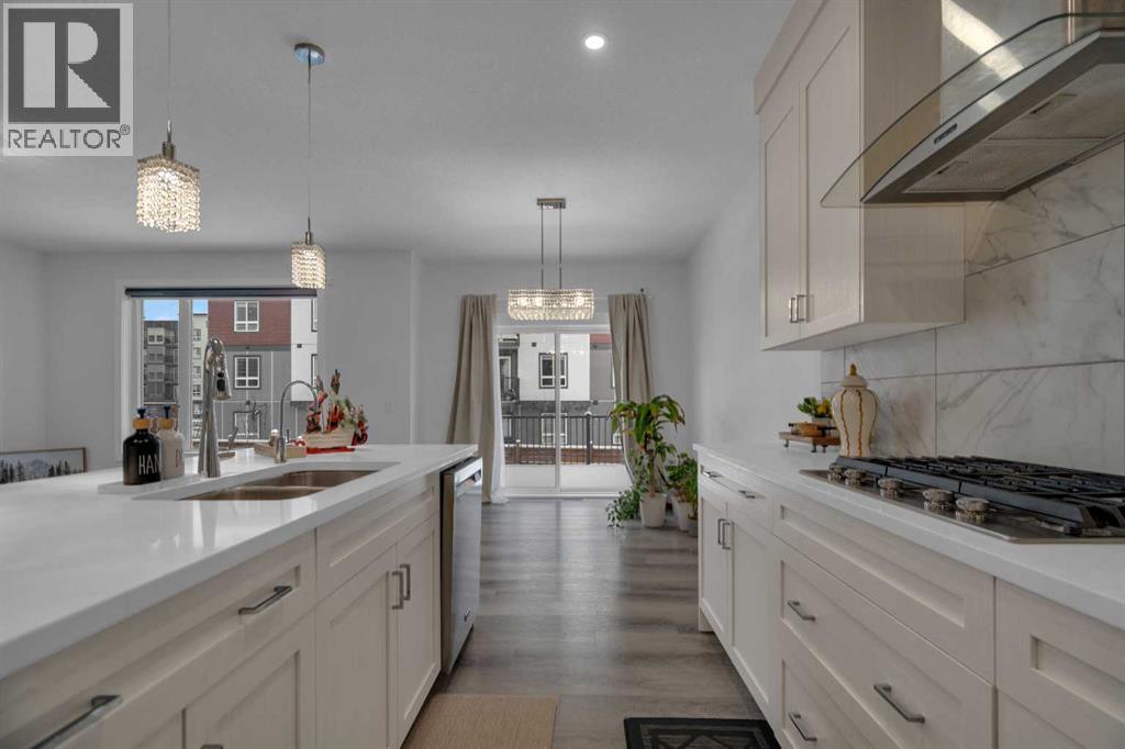 208, - Dawson Harbour Heights, Chestermere, Alberta  T1X 1Z9 - Photo 14 - A2272877