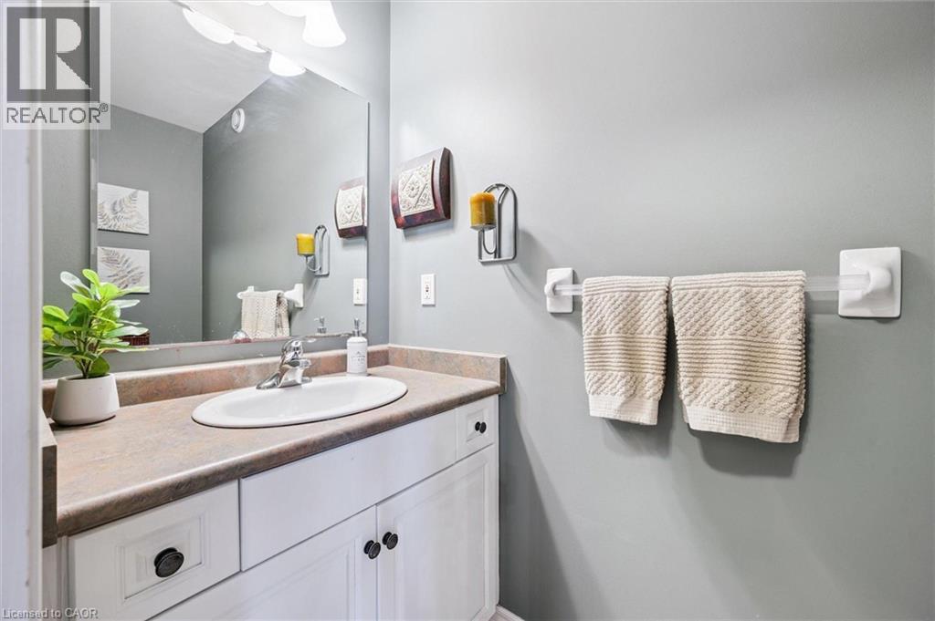 159 Summerfield Drive, Guelph, Ontario  N1L 1L2 - Photo 11 - 40798158