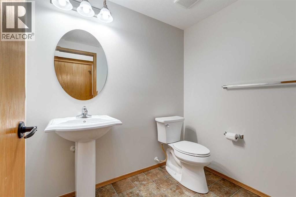 355, 15 Everstone Drive Sw, Calgary, Alberta  T2Y 5B5 - Photo 24 - A2279046