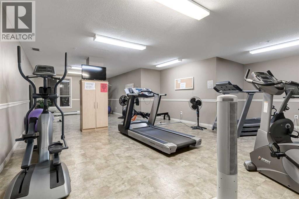 355, 15 Everstone Drive Sw, Calgary, Alberta  T2Y 5B5 - Photo 31 - A2279046