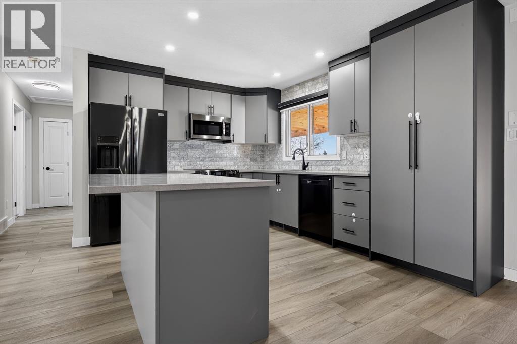 255 Rundleridge Drive Ne, Calgary, Alberta  T1Y 2K5 - Photo 6 - A2280782