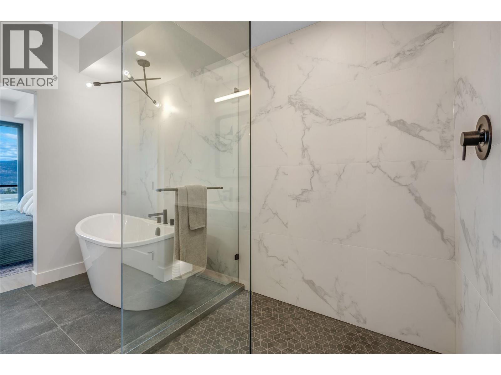 1100 Antler Drive Unit# 102 Penticton Photo 51