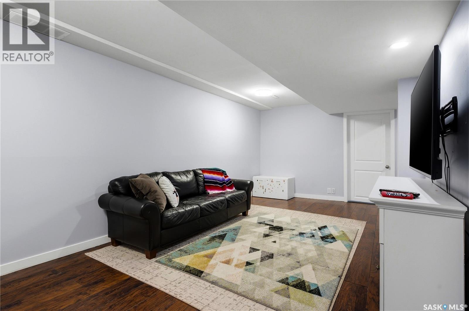 290 Rogers Road, Regina, Saskatchewan  S4S 7C4 - Photo 38 - SK028012