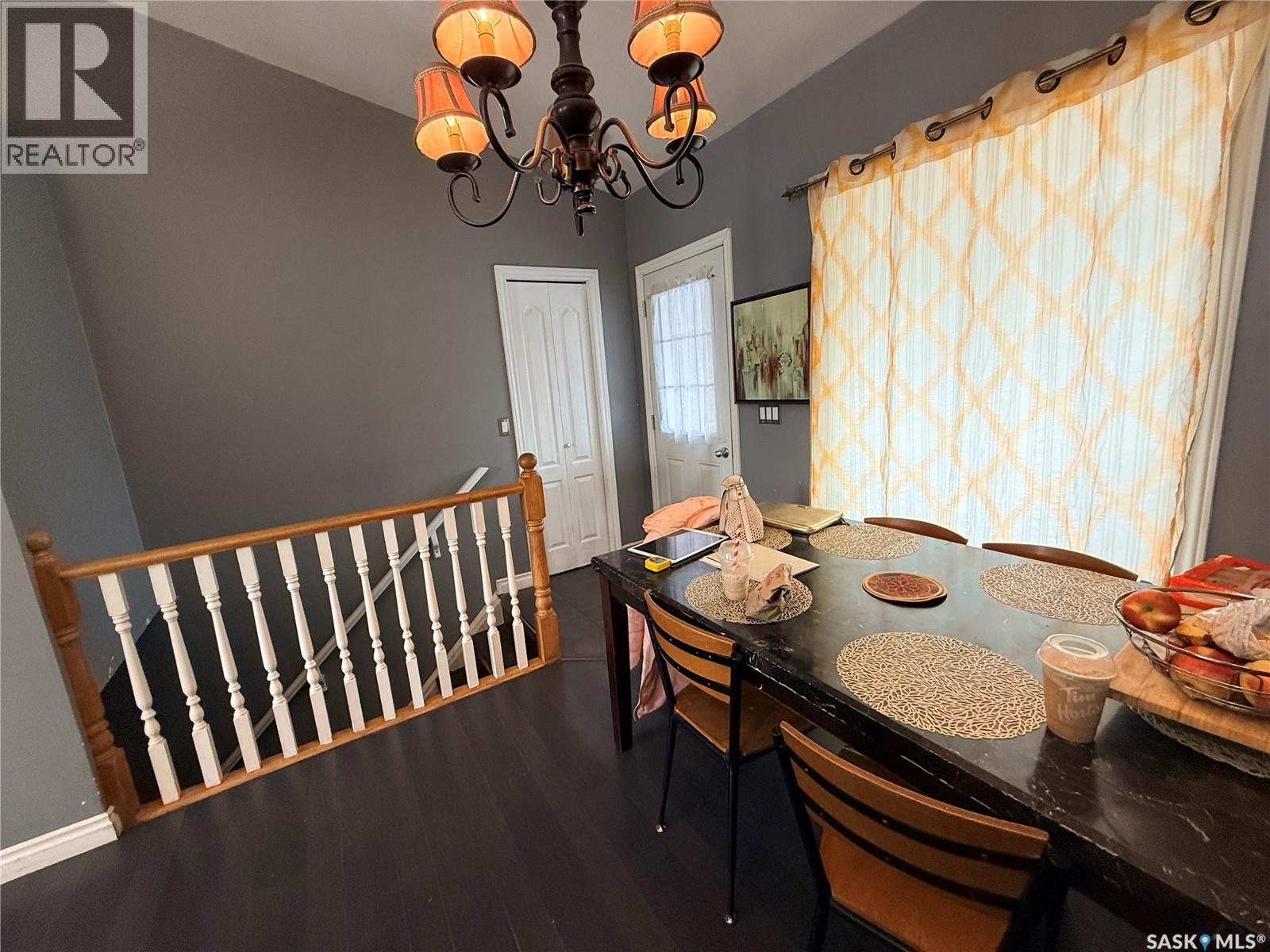 1322 Junor Avenue, Saskatoon, Saskatchewan  S7L 7K1 - Photo 11 - SK028011