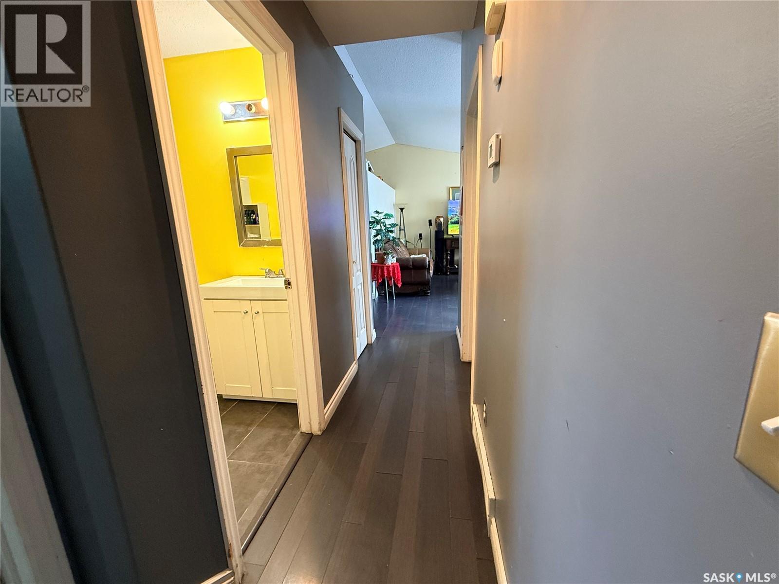 1322 Junor Avenue, Saskatoon, Saskatchewan  S7L 7K1 - Photo 21 - SK028011