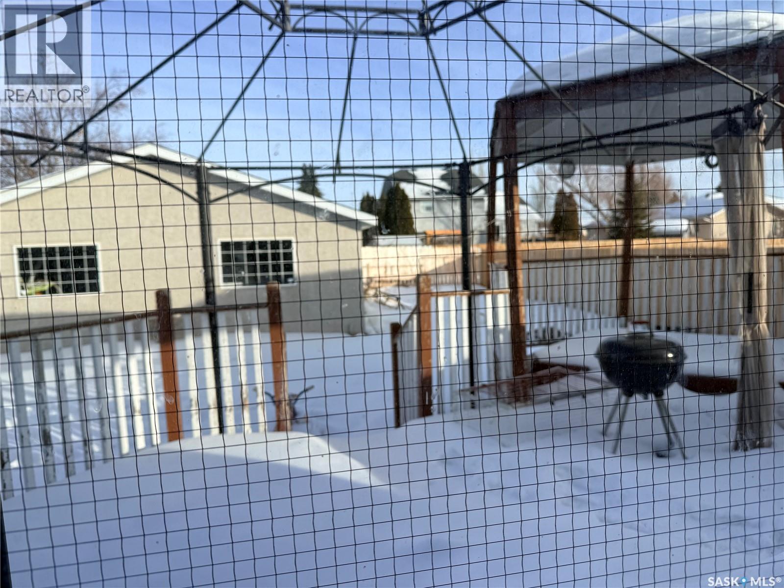 1322 Junor Avenue, Saskatoon, Saskatchewan  S7L 7K1 - Photo 28 - SK028011