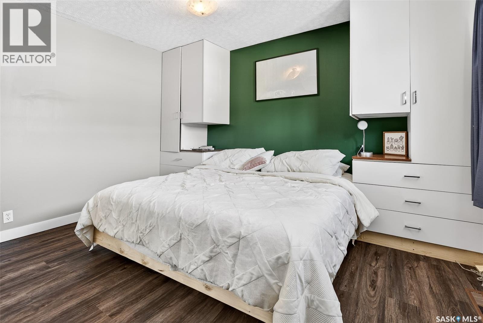 928 Stadacona Street W, Moose Jaw, Saskatchewan  S6H 2A8 - Photo 11 - SK027932