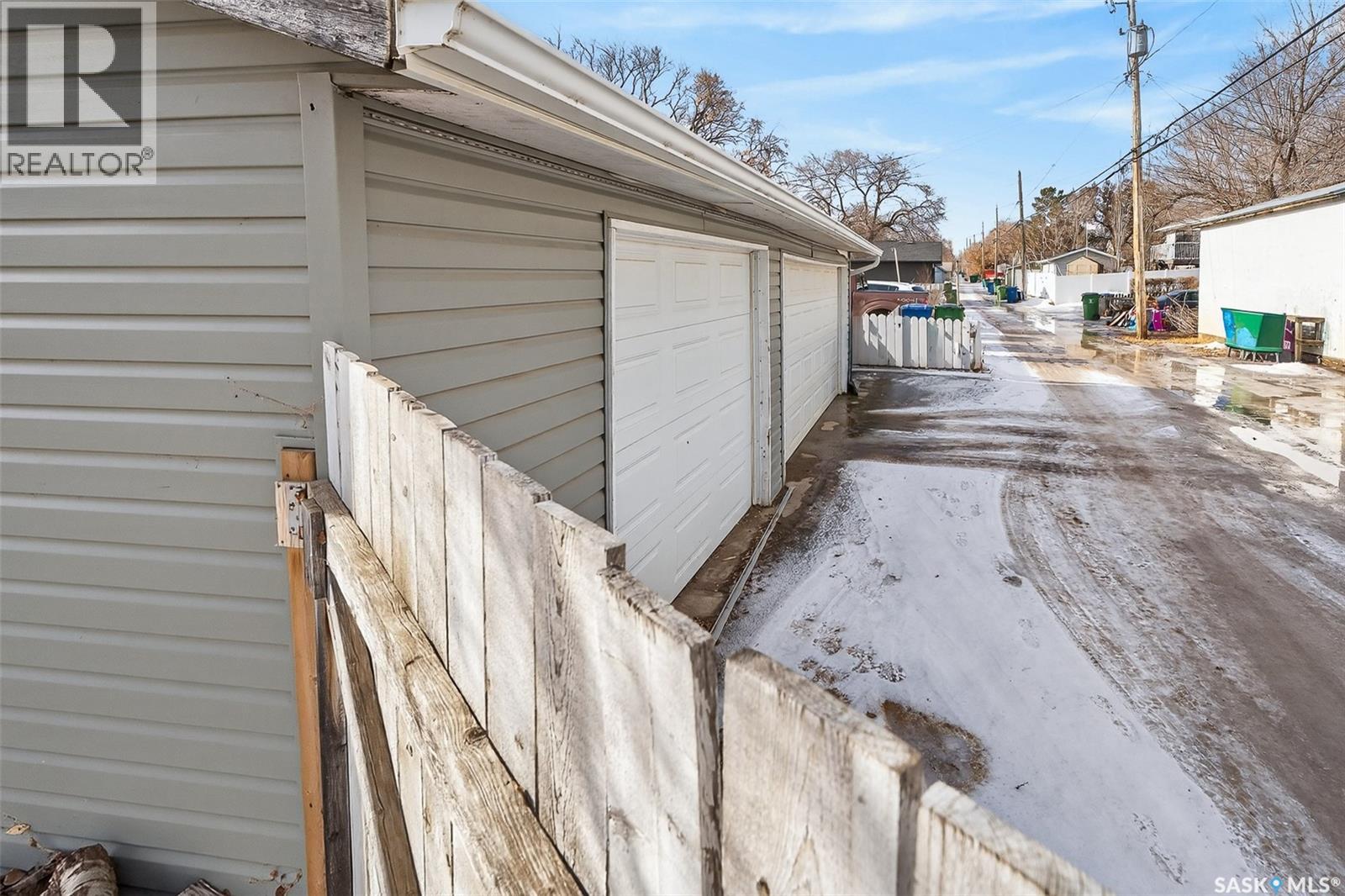 928 Stadacona Street W, Moose Jaw, Saskatchewan  S6H 2A8 - Photo 30 - SK027932