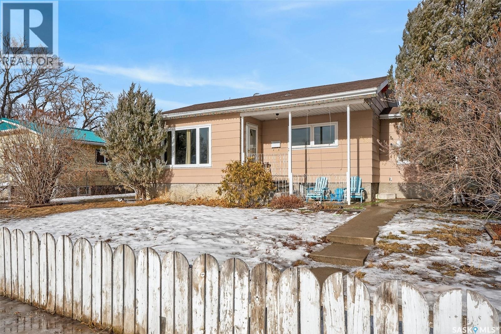 928 Stadacona Street W, Moose Jaw, Saskatchewan  S6H 2A8 - Photo 36 - SK027932