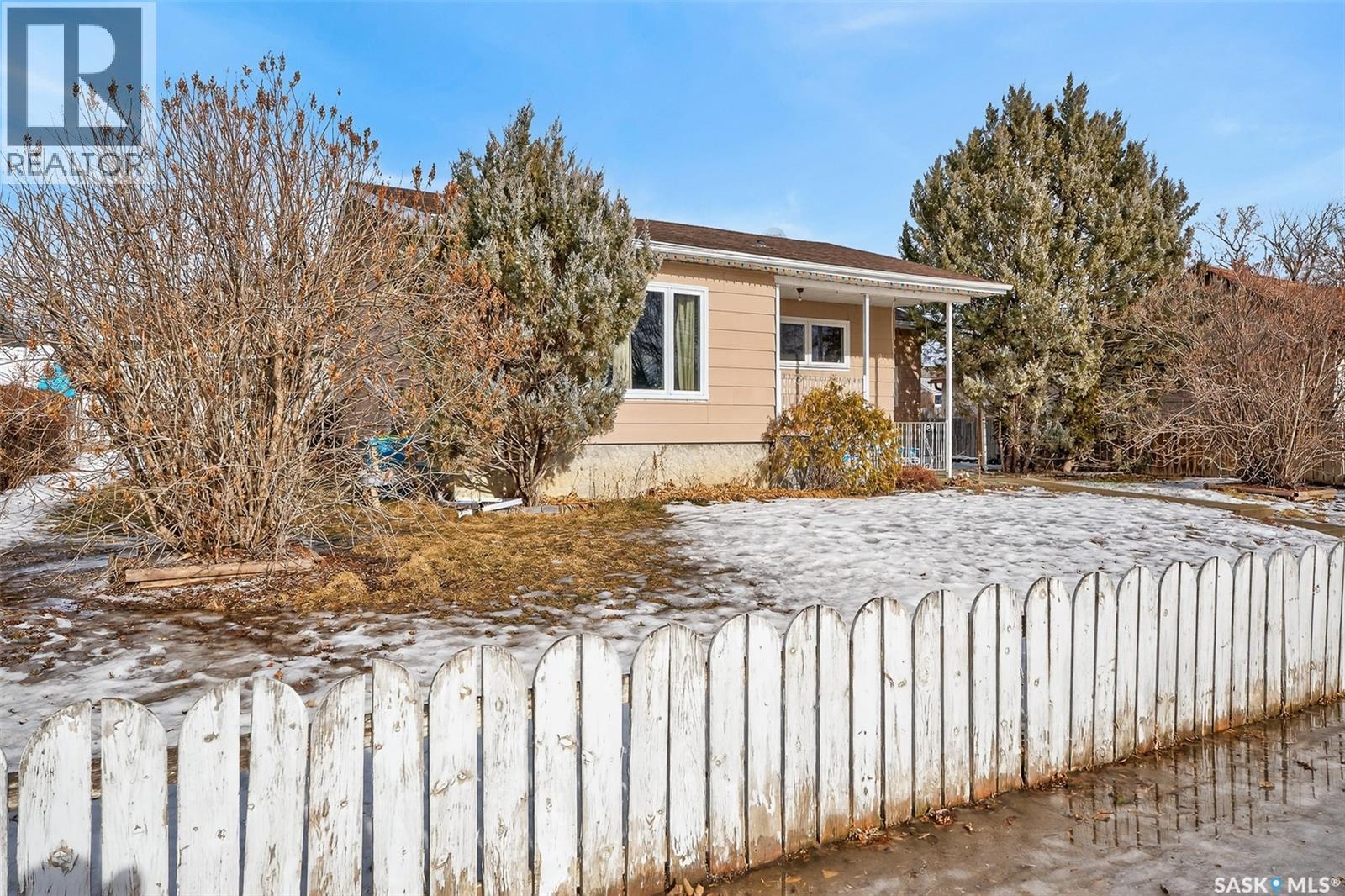 928 Stadacona Street W, Moose Jaw, Saskatchewan  S6H 2A8 - Photo 38 - SK027932