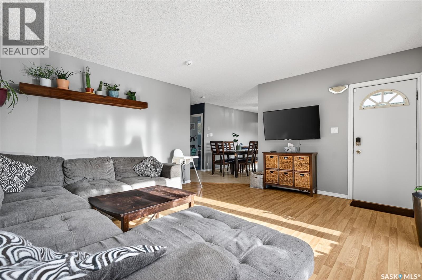 928 Stadacona Street W, Moose Jaw, Saskatchewan  S6H 2A8 - Photo 9 - SK027932