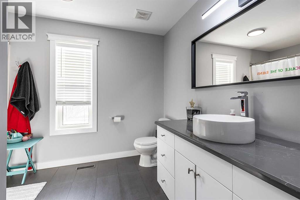 20 Sunrise Bay Sw, Medicine Hat, Alberta  T1B 4S1 - Photo 24 - A2279778