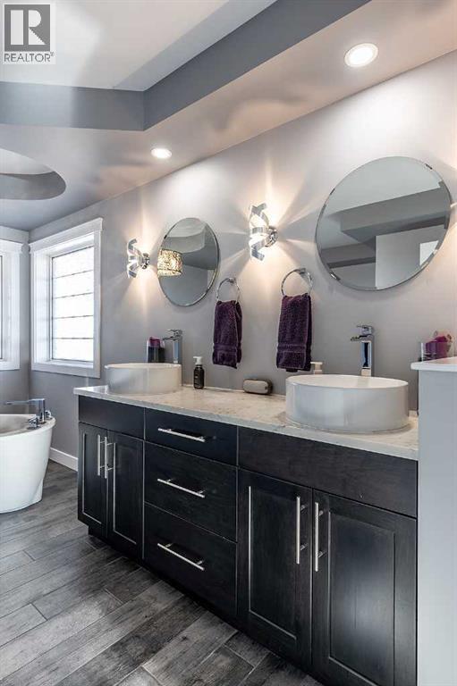 20 Sunrise Bay Sw, Medicine Hat, Alberta  T1B 4S1 - Photo 20 - A2279778