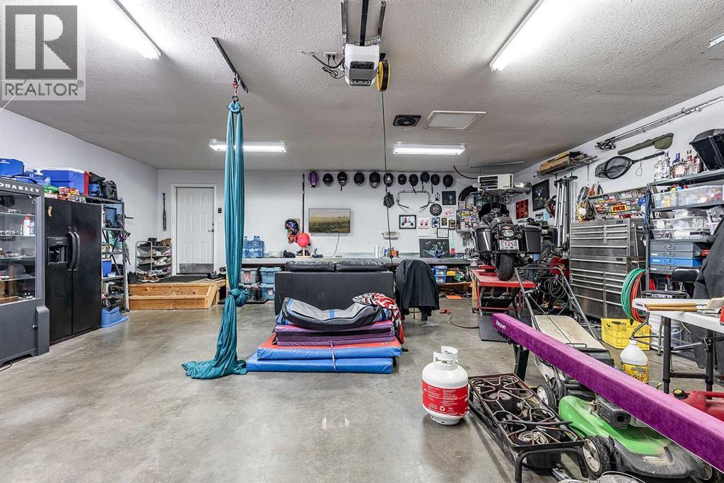 20 Sunrise Bay Sw, Medicine Hat, Alberta  T1B 4S1 - Photo 42 - A2279778