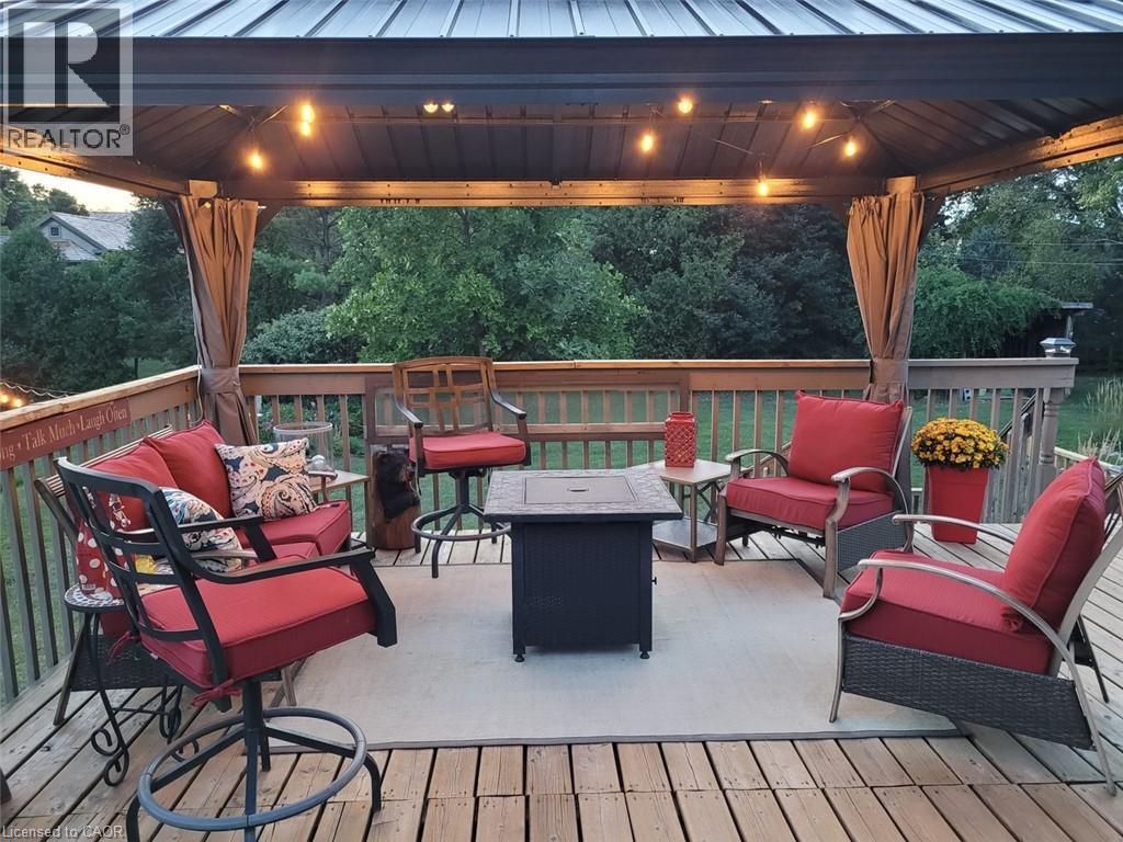 702 Queen Street, Innerkip, Ontario  N0J 1M0 - Photo 3 - 40802886