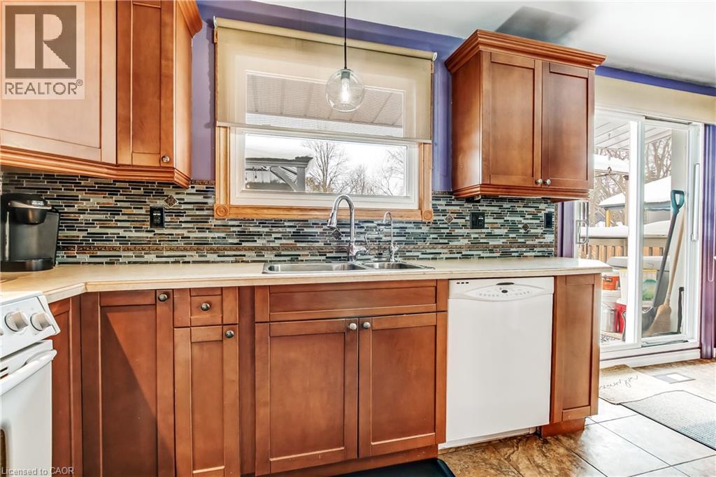 702 Queen Street, Innerkip, Ontario  N0J 1M0 - Photo 20 - 40802886