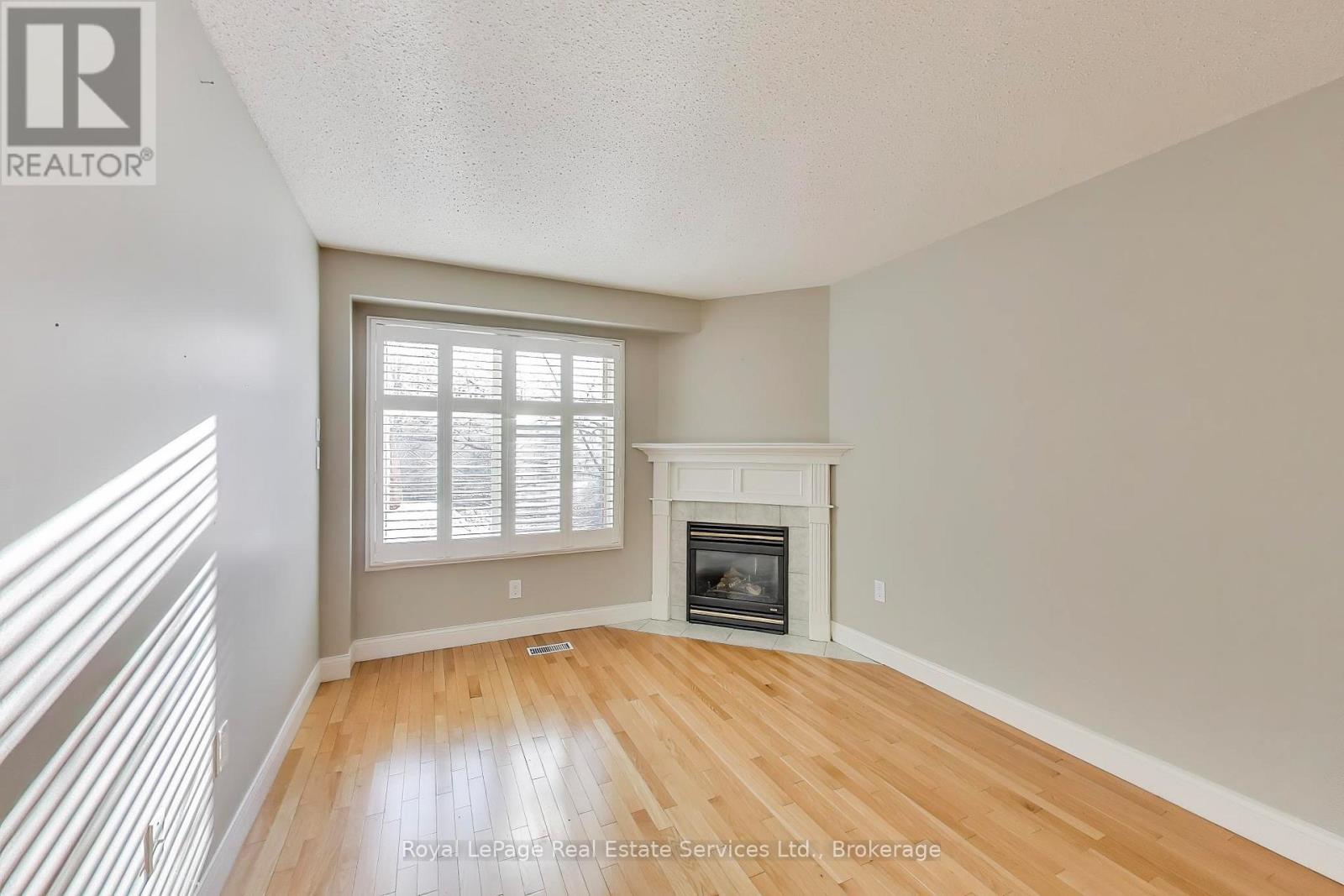 15 - 1276 Silvan Forest Drive, Burlington (Tansley), Ontario  L7M 4V8 - Photo 5 - W12750130