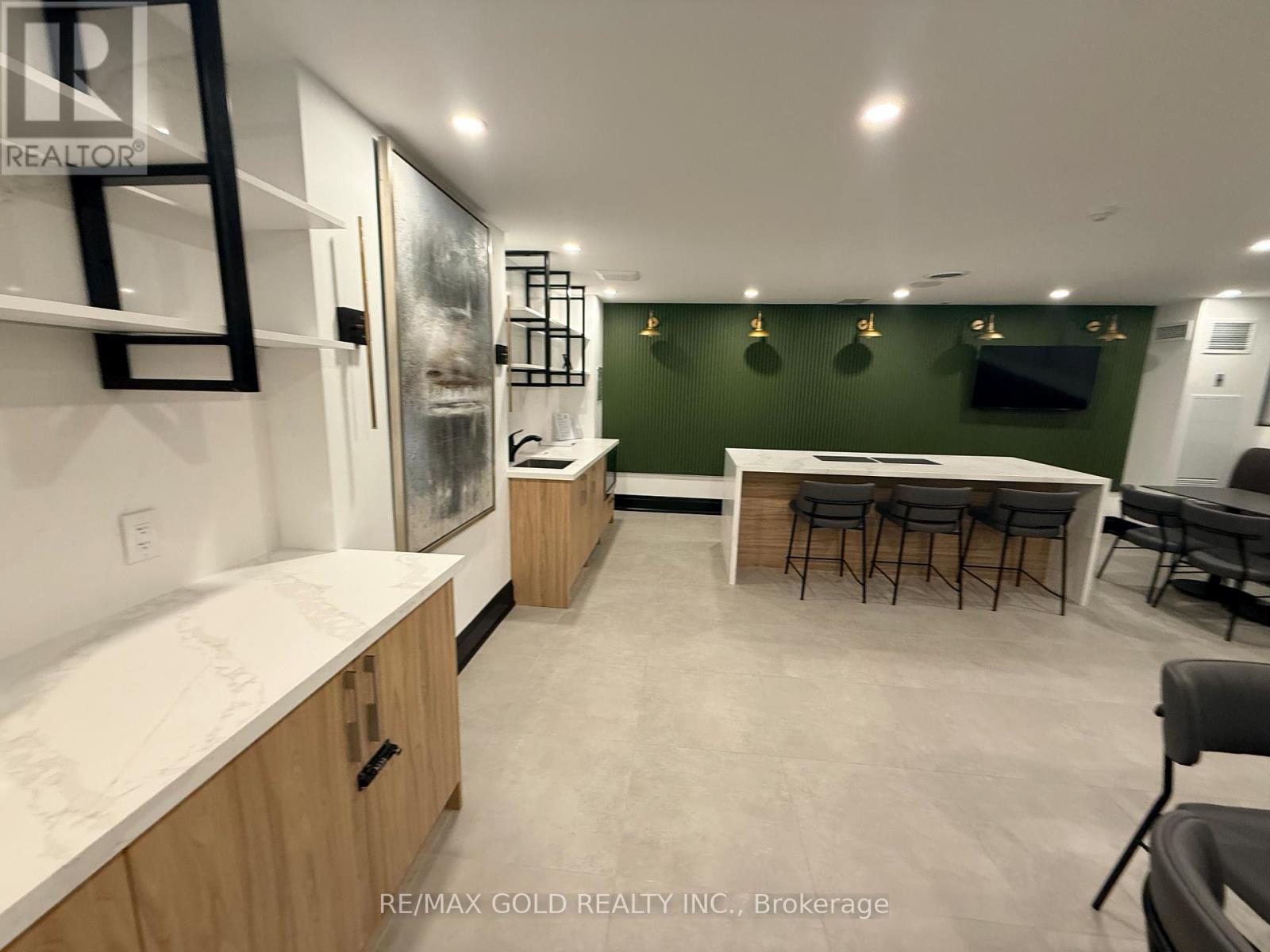 2108 - 3700 Kaneff Crescent, Mississauga, Ontario  L5A 4B8 - Photo 27 - W12730556