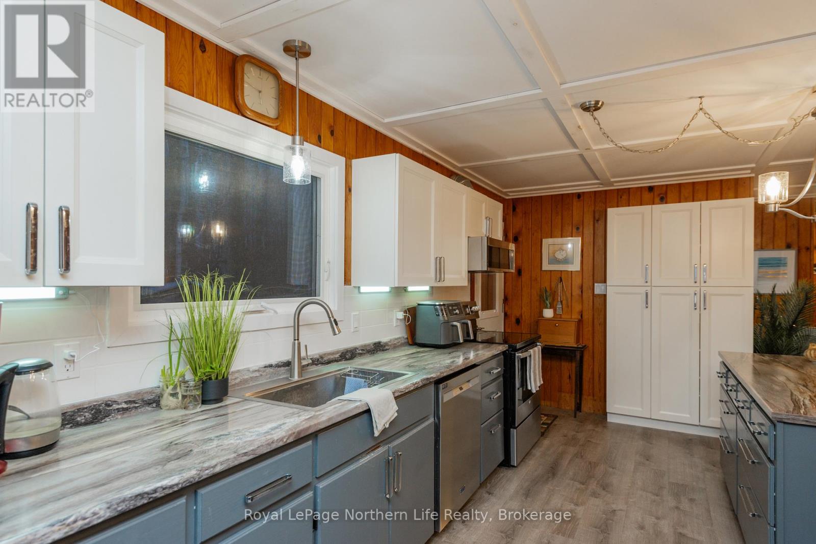 405 Bear Creek Road, Nipissing, Ontario  P0H 1H0 - Photo 17 - X12762152