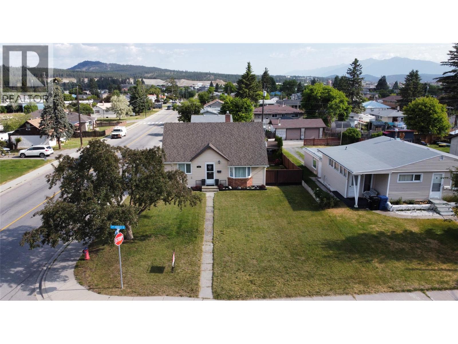 300 7th Street S, Cranbrook, British Columbia  V1C 1M7 - Photo 28 - 10374923