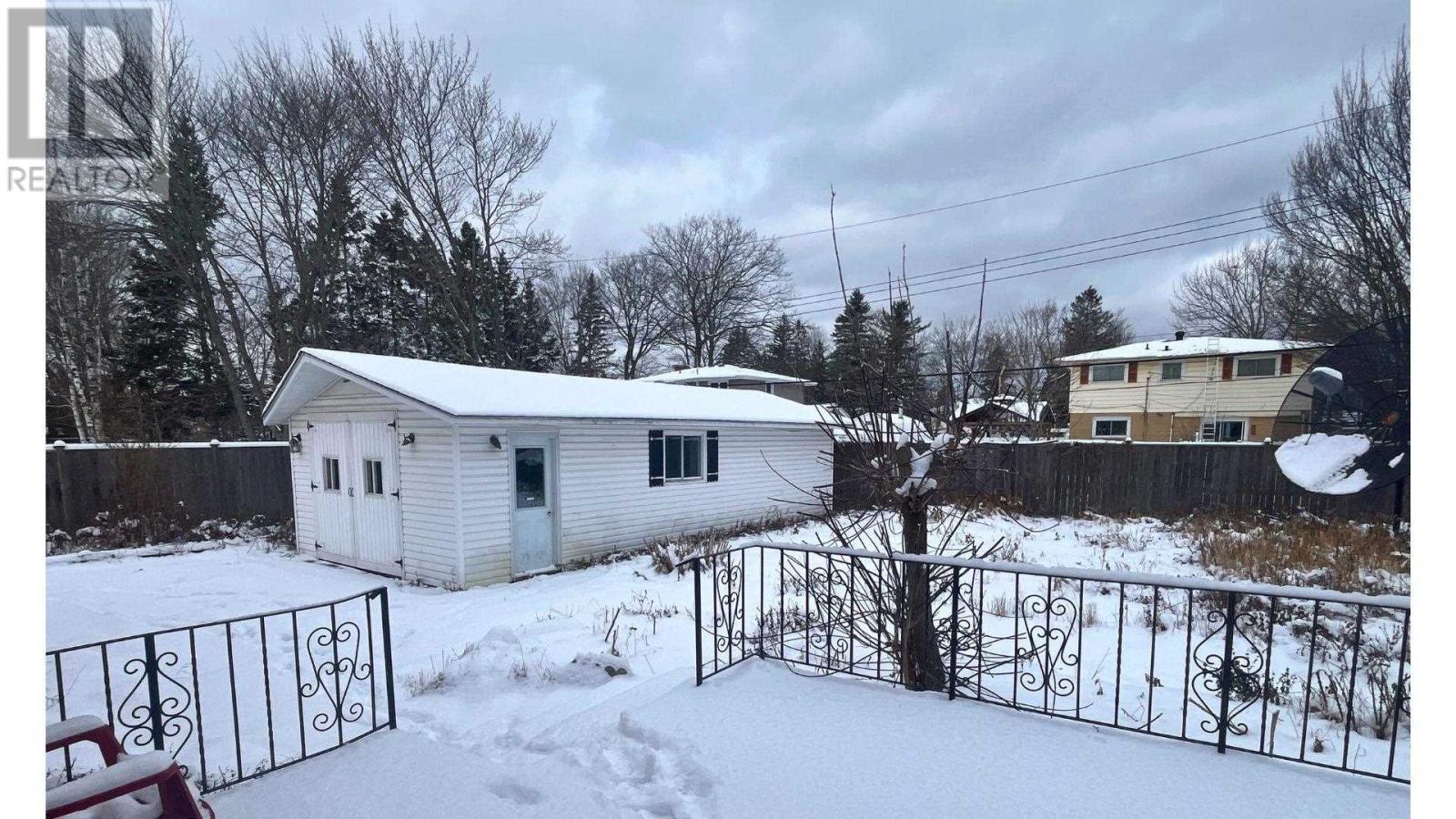 468 Northern Ave, Sault Ste. Marie, Ontario  P6B 4J1 - Photo 28 - SM253443