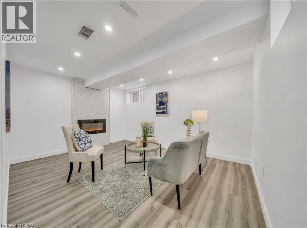 239 Red Clover Court, Kitchener, Ontario  N2E 4J5 - Photo 16 - 40803290