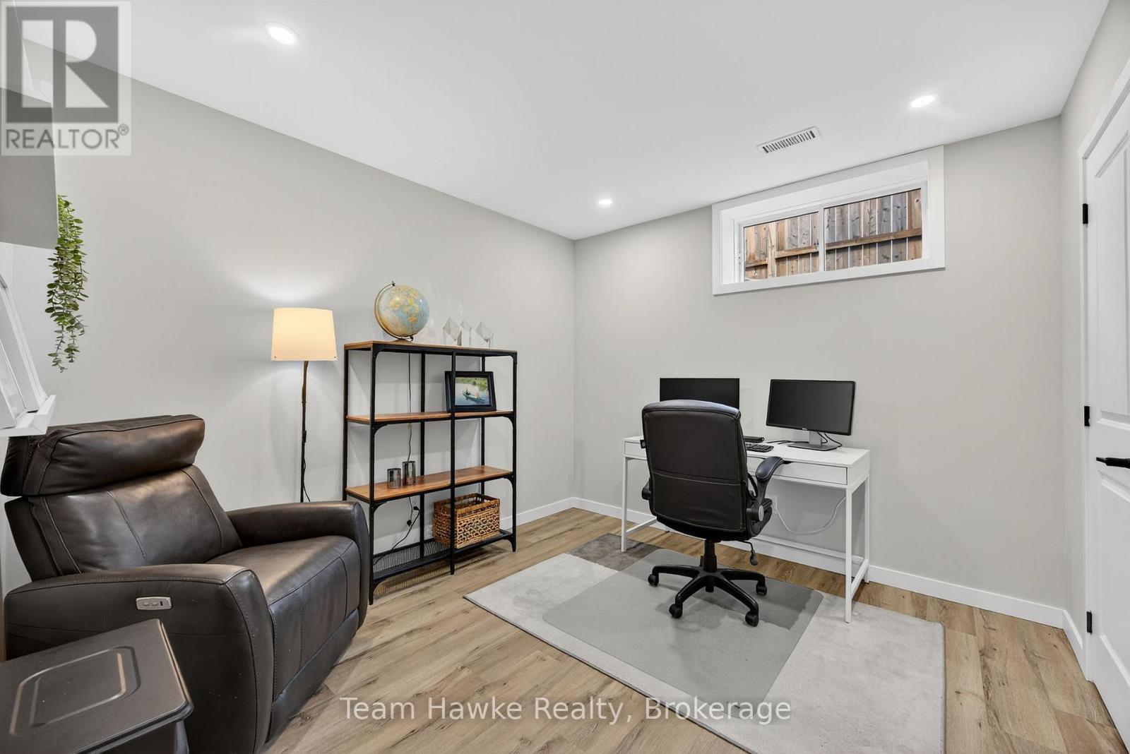 26 Sheppard Drive, Tay (Victoria Harbour), Ontario  L0K 2A0 - Photo 36 - S12762110