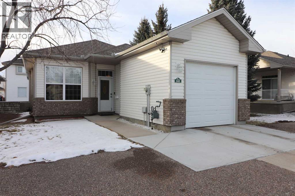 242 Washington Way SE, Medicine Hat, Alberta