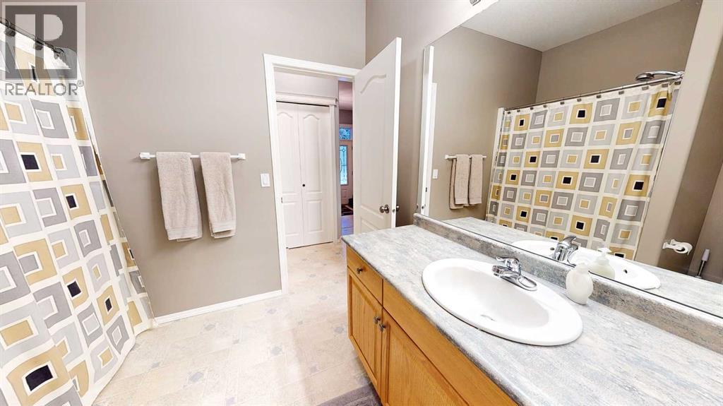 242 Washington Way Se, Medicine Hat, Alberta  T1A 8V2 - Photo 15 - A2278909