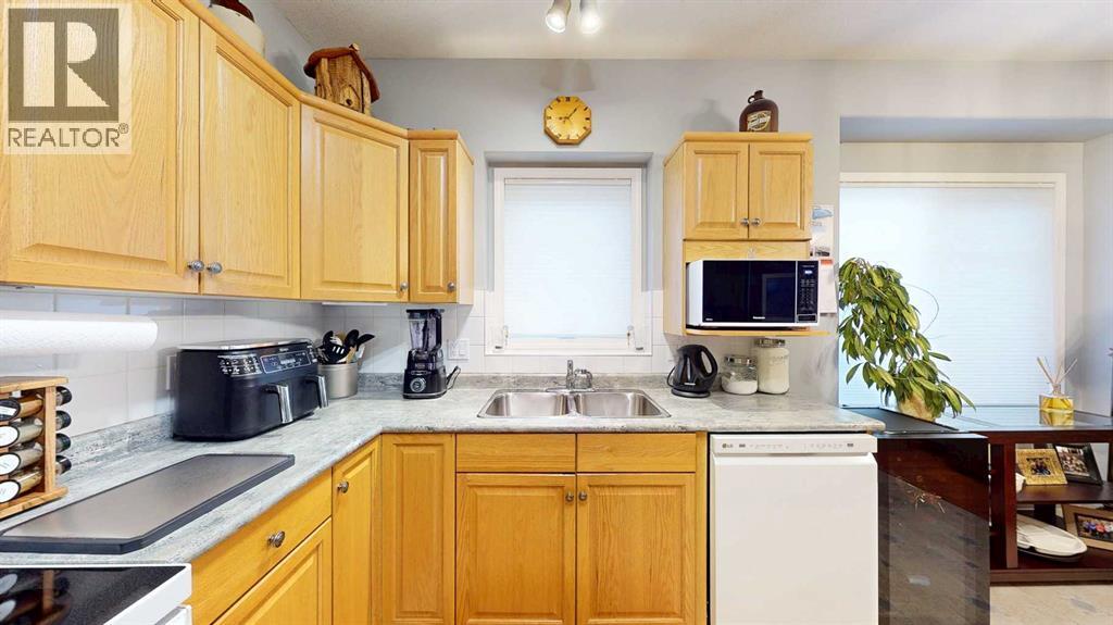 242 Washington Way Se, Medicine Hat, Alberta  T1A 8V2 - Photo 24 - A2278909