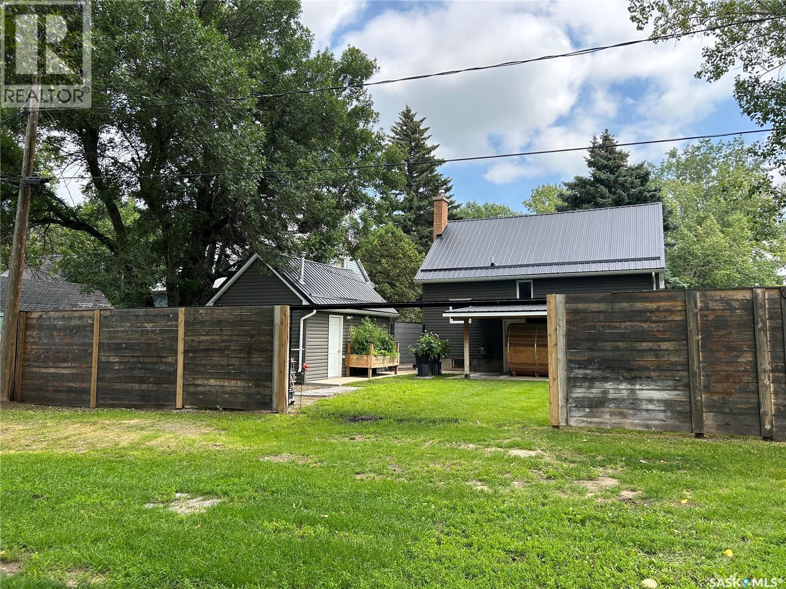 314 Antrim Street, North Portal, Saskatchewan  S0C 1W0 - Photo 37 - SK014518