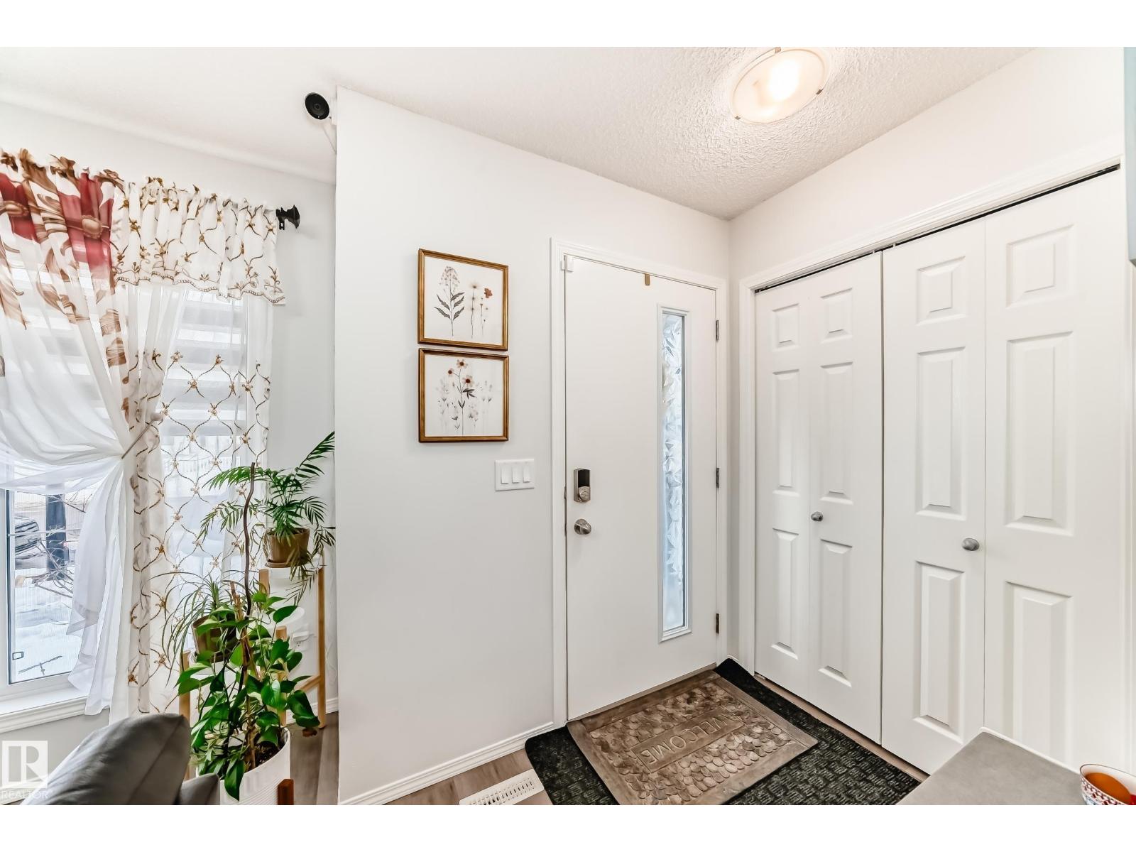 19303 27 Av Nw, Edmonton, Alberta  T6M 1K9 - Photo 3 - E4471531