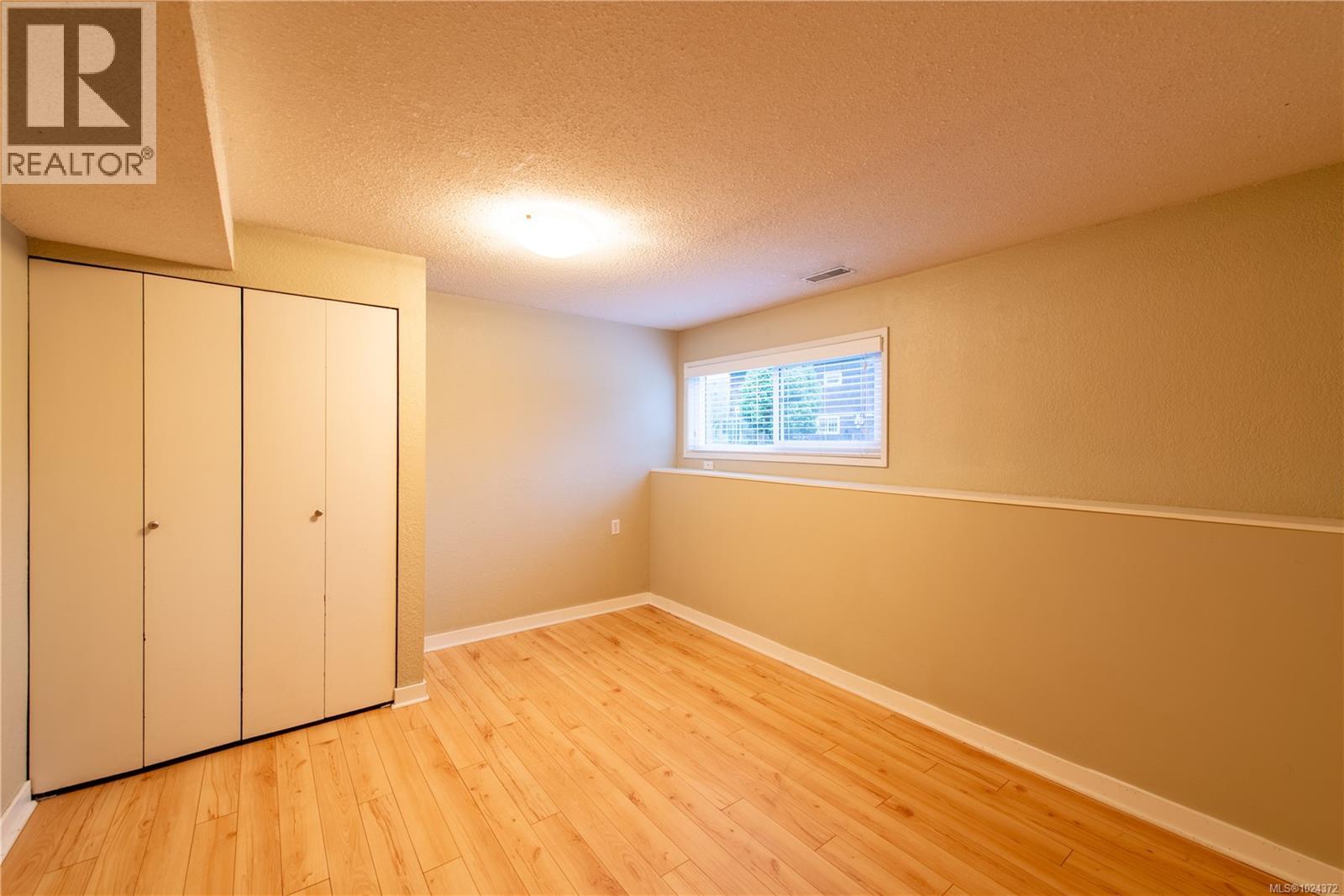 532 Bowlsby Pl, Victoria, British Columbia  V9A 4C7 - Photo 23 - 1024372