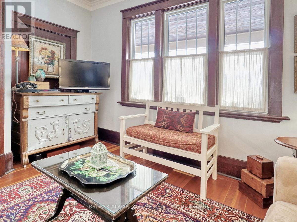 526 Chester Street, London South, Ontario  N6C 2J6 - Photo 12 - X12762030