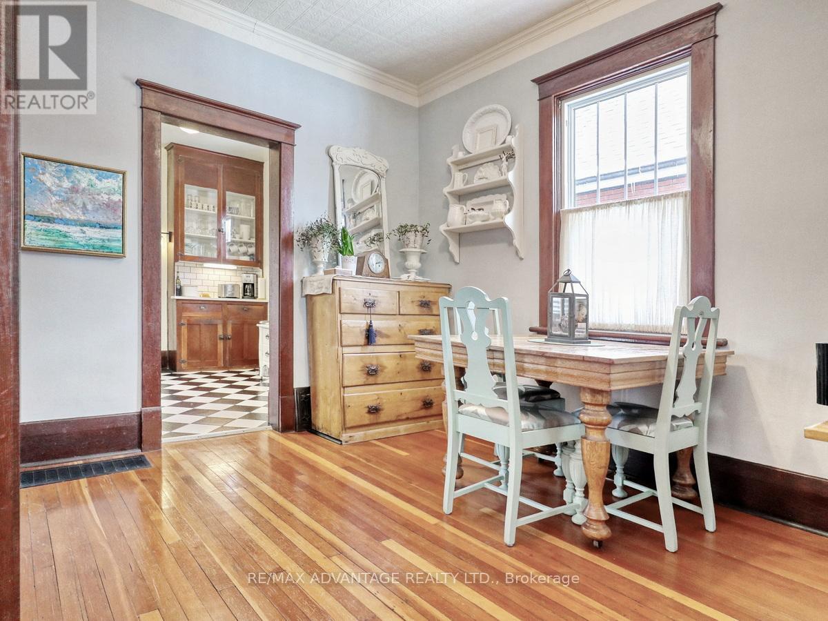 526 Chester Street, London South, Ontario  N6C 2J6 - Photo 14 - X12762030