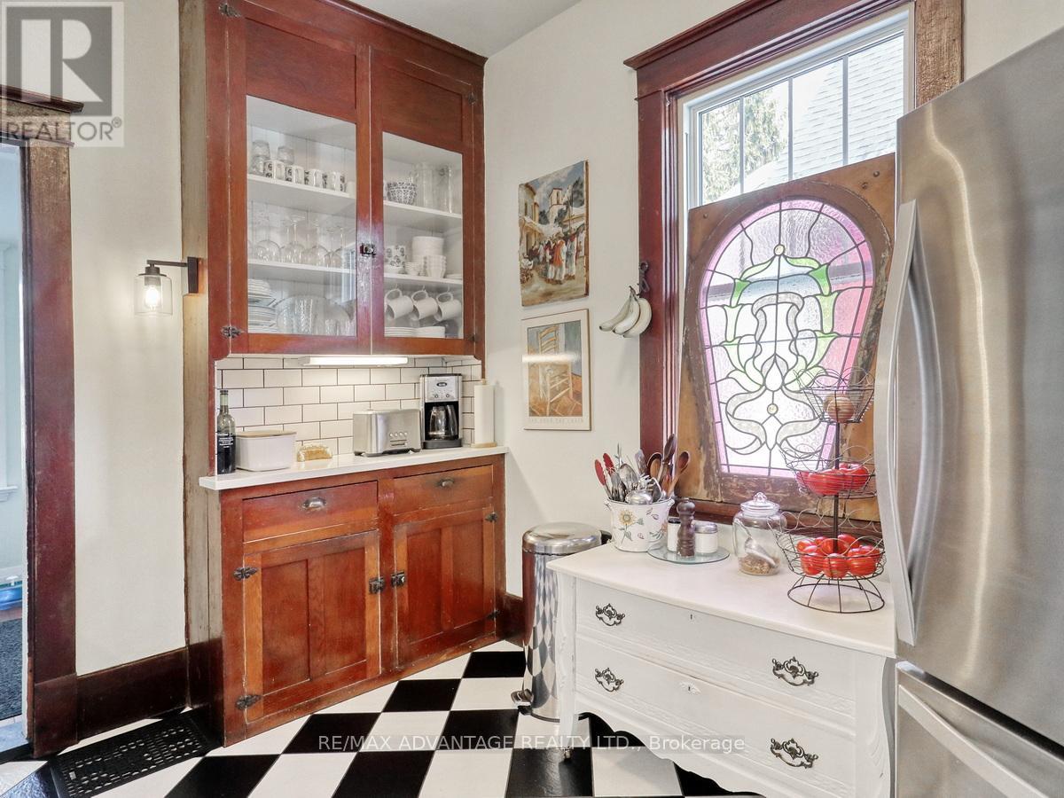 526 Chester Street, London South, Ontario  N6C 2J6 - Photo 16 - X12762030