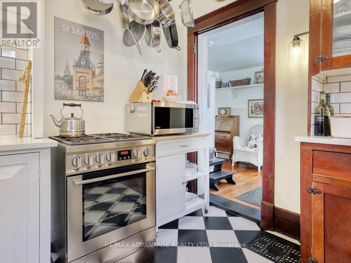 526 Chester Street, London South, Ontario  N6C 2J6 - Photo 18 - X12762030