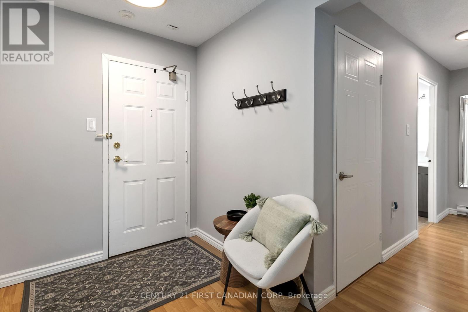 1003 - 95 Base Line Road W, London South, Ontario  N6J 4X3 - Photo 6 - X12762080