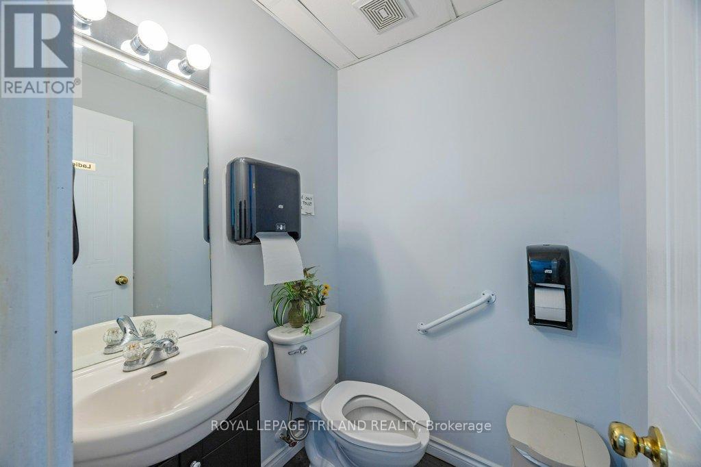 186 Currie Road, Dutton/dunwich, Ontario  N0L 1J0 - Photo 15 - X12762176