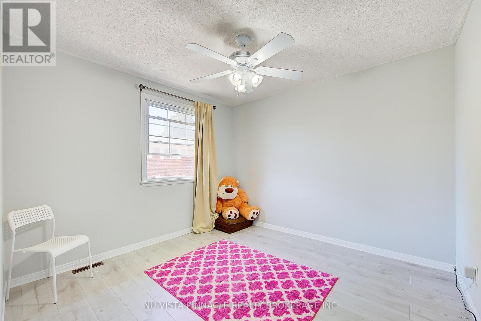 Photo 23 of 39 for 374 Homestead Court