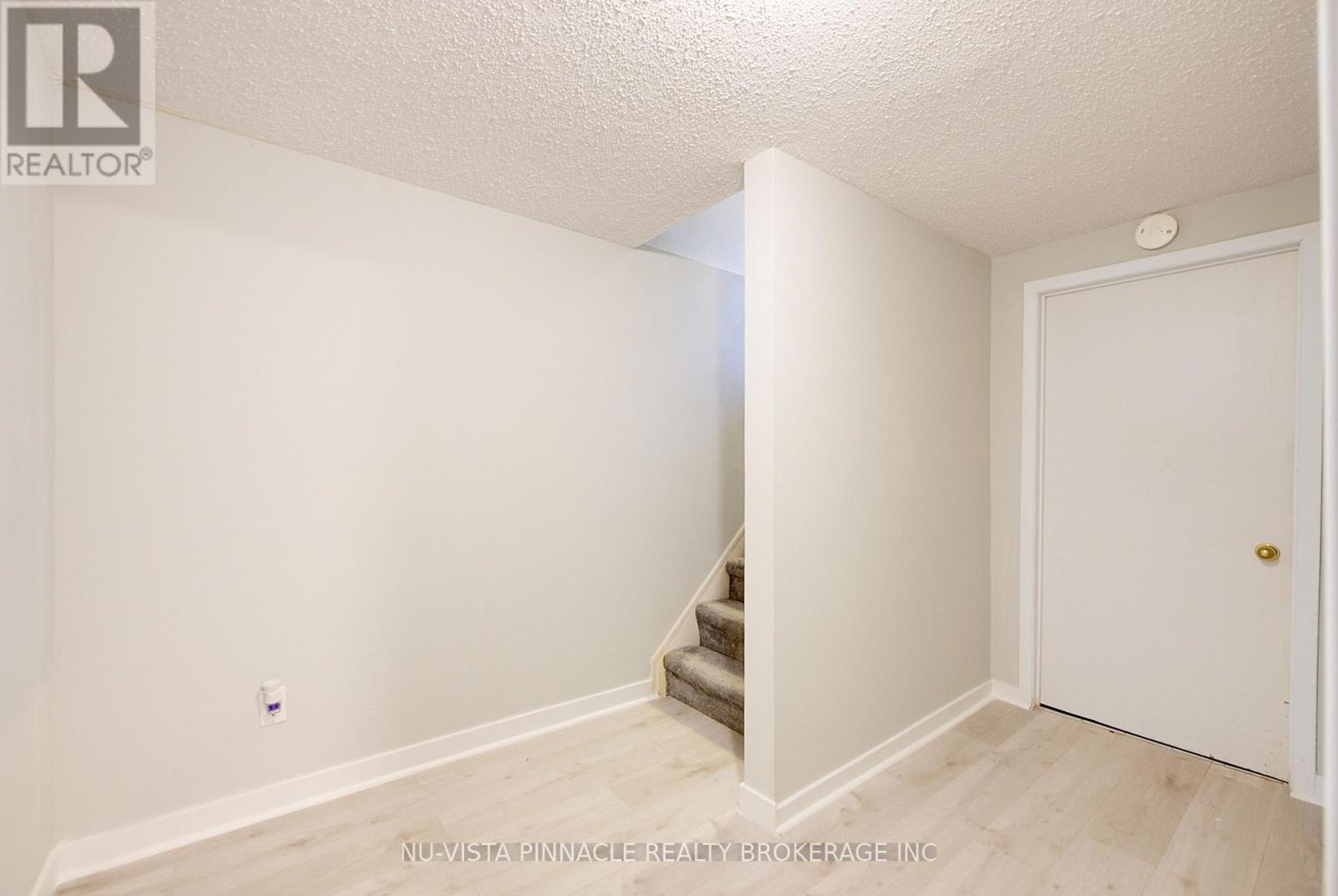 Photo 31 of 39 for 374 Homestead Court