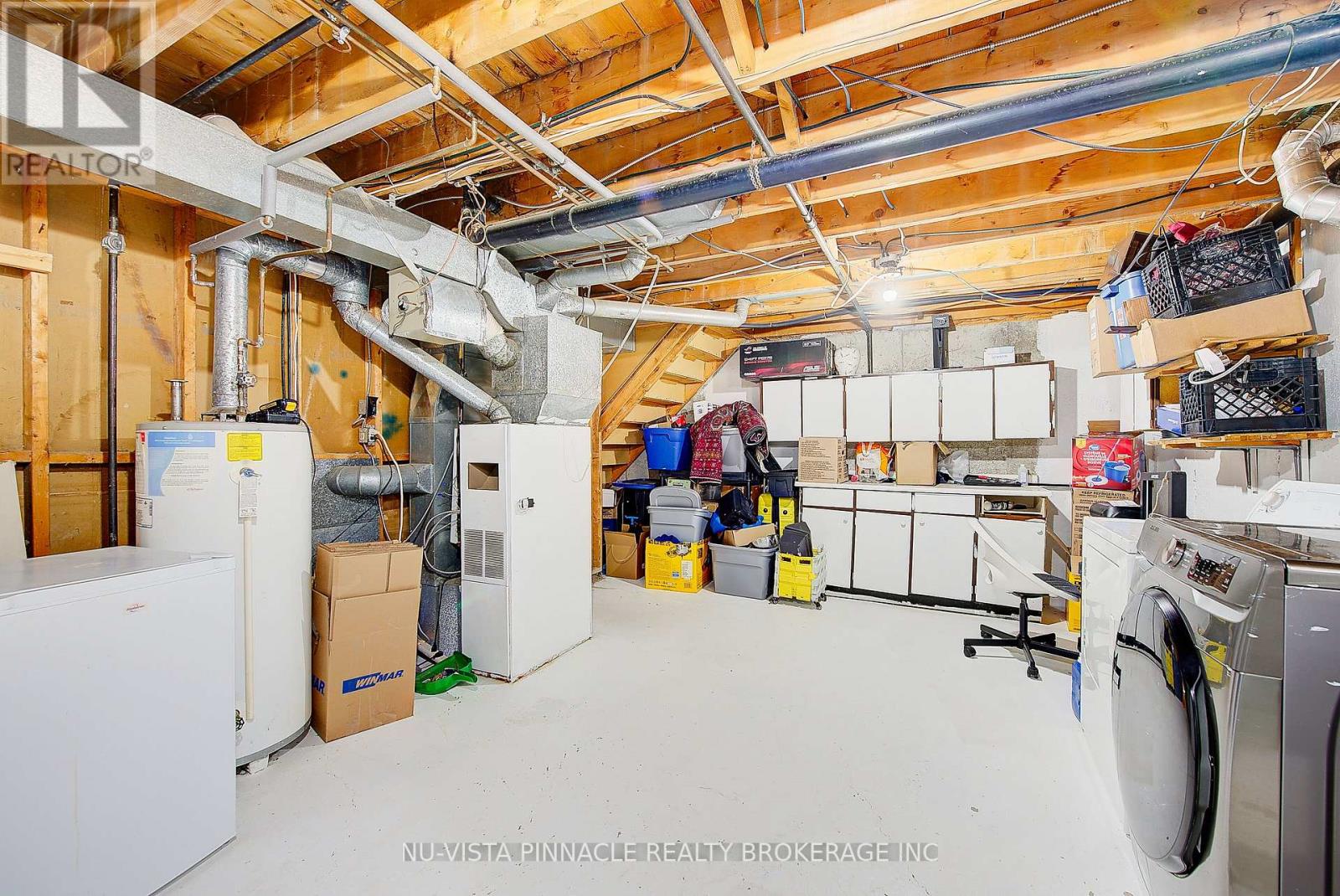 Photo 35 of 39 for 374 Homestead Court