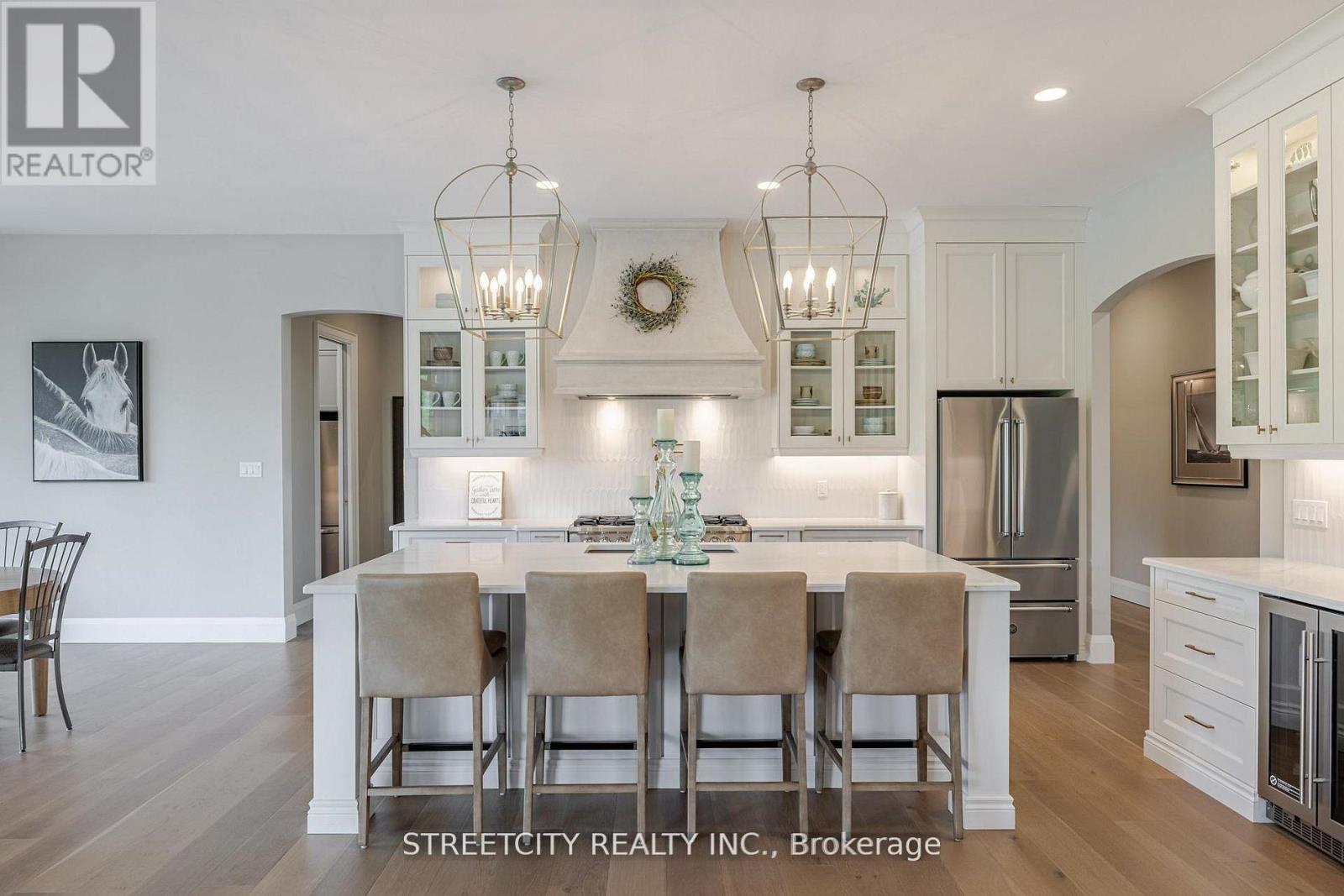 20724 Denfield Road, London North, Ontario  N6H 5L2 - Photo 11 - X12762324